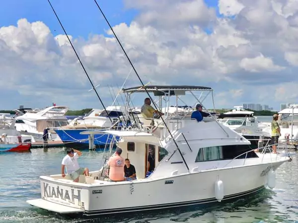 sportfishing cancun bertram 35